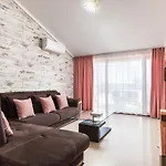 семеен Golden Place ホテル ソゾポル