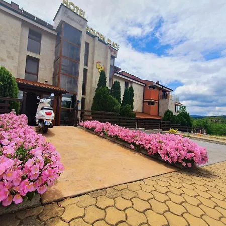 Hotell семеен Golden Place 3*