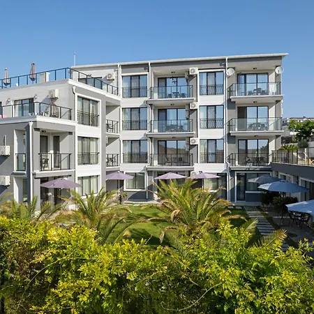 семеен Golden Place Sosopol