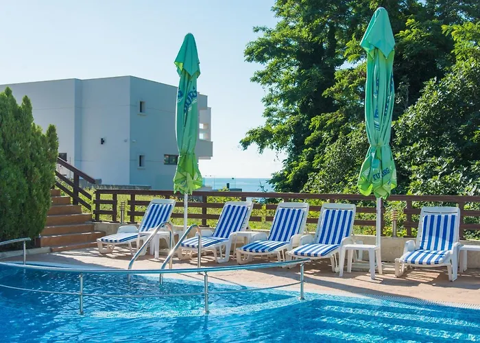 семеен Golden Place 3* Sosopol