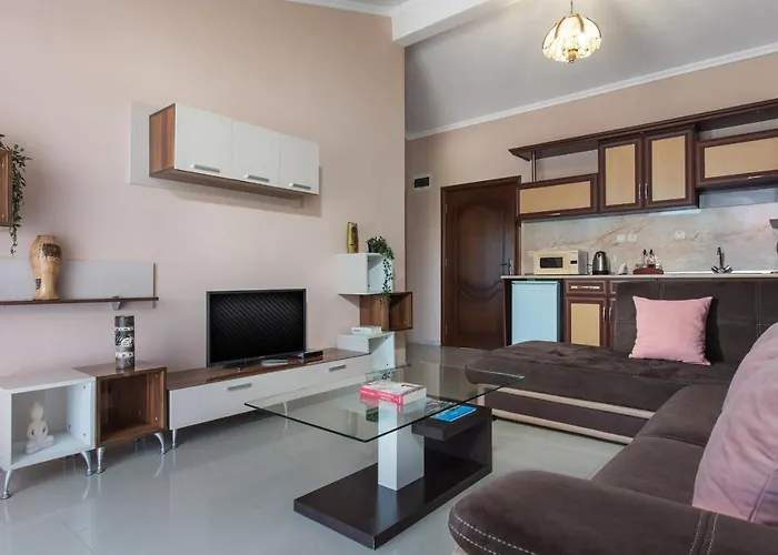 семеен Golden Place Sosopol