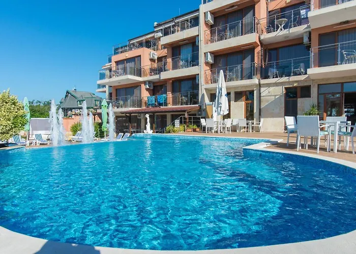 семеен Golden Place 3* Sosopol