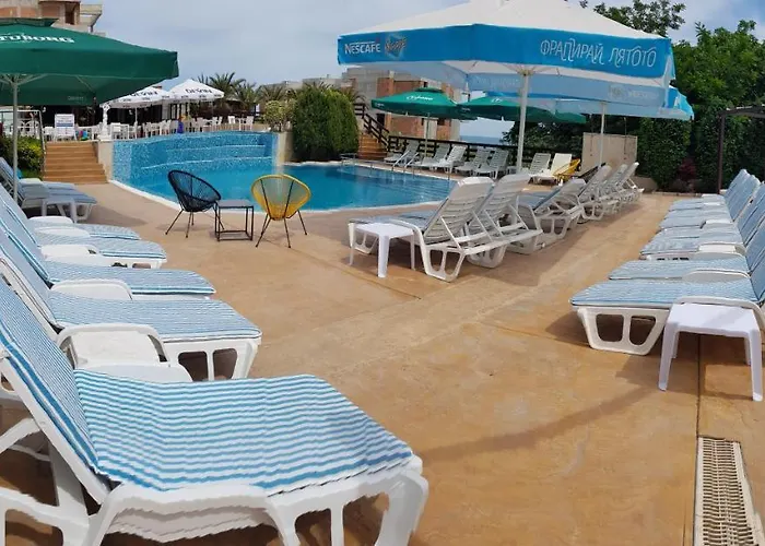 семеен Golden Place Hotel Sosopol