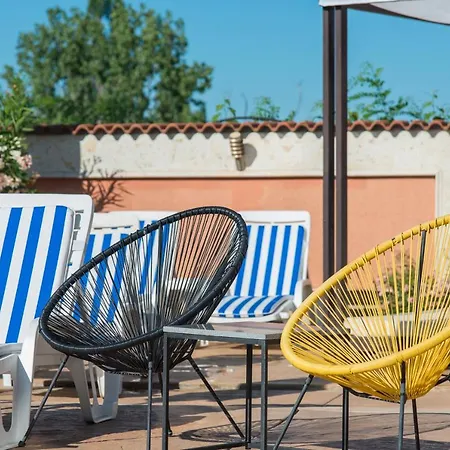 семеен Golden Place 3*