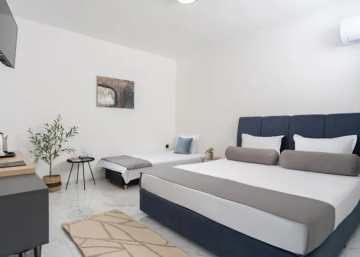 семеен Golden Place 3* Созополь