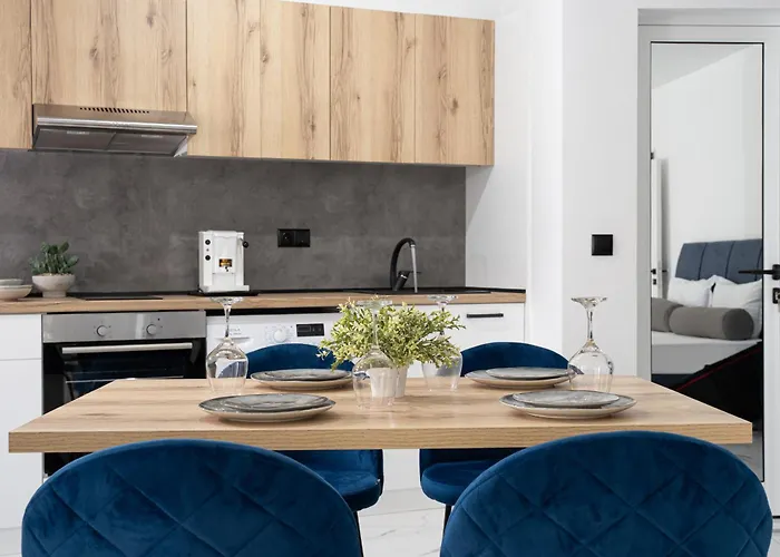 семеен Golden Place Отель 3*